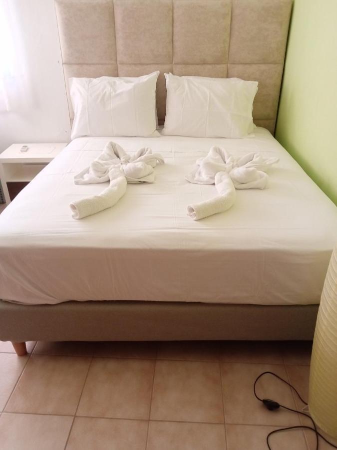 360 Panorama House - Gazing At Horizon And The Stars Of The Galaxy In The Night - Fresh Cool Breeze Most Of The Time - Just 7 Min From The Beach Kournás 외부 사진