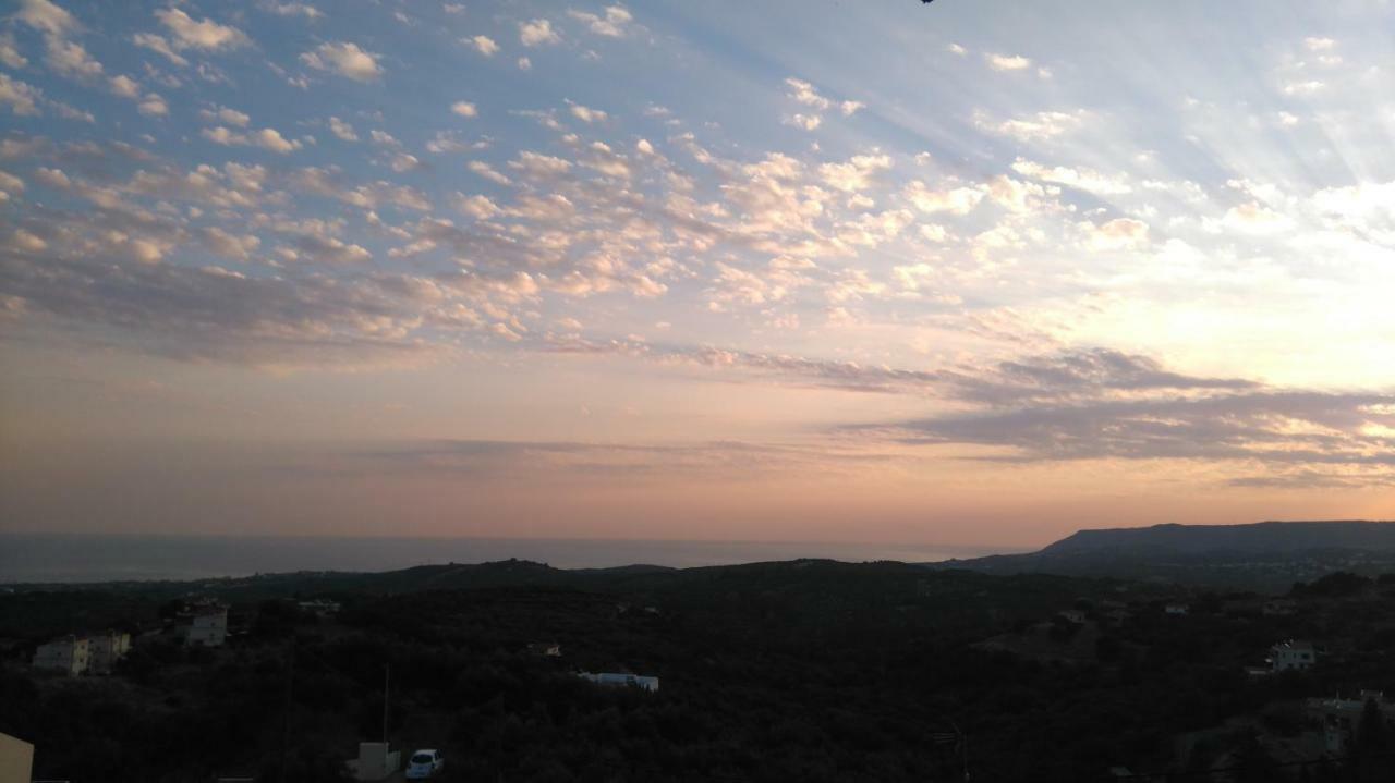 360 Panorama House - Gazing At Horizon And The Stars Of The Galaxy In The Night - Fresh Cool Breeze Most Of The Time - Just 7 Min From The Beach Kournás 외부 사진